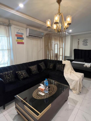 Luxury furnished studio apartment for rent